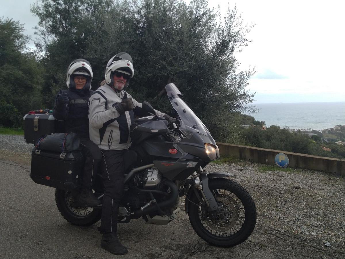 Cap Corse Uribellinu 2 Formule Petit Dejeuner Santa-Maria-di-Lota Dış mekan fotoğraf